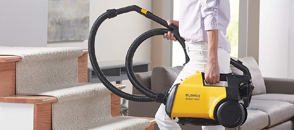 best canister vacuum for pet hair
