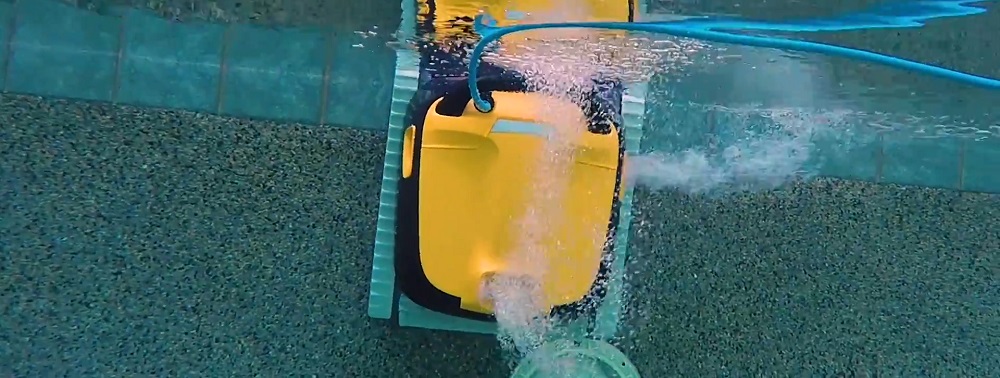 Dolphin Triton PS Robotic Pool Cleaner