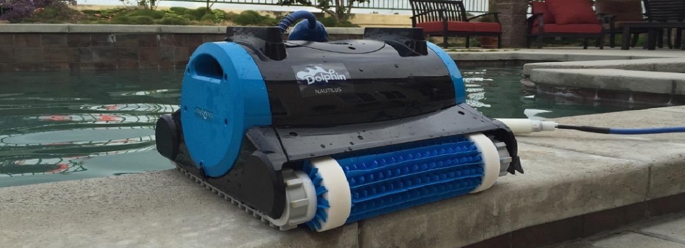 Dolphin Nautilus Automatic Robotic Pool Cleaner