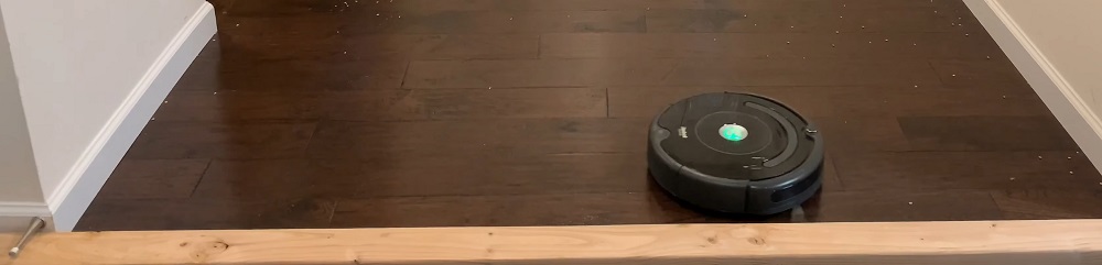 iRobot Roomba 675 Vacuum Cleaner