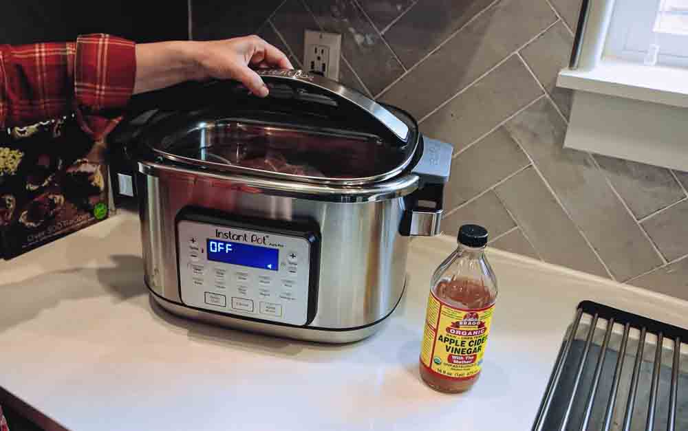 Instant Pot Aura Pro Slow Cooker Review