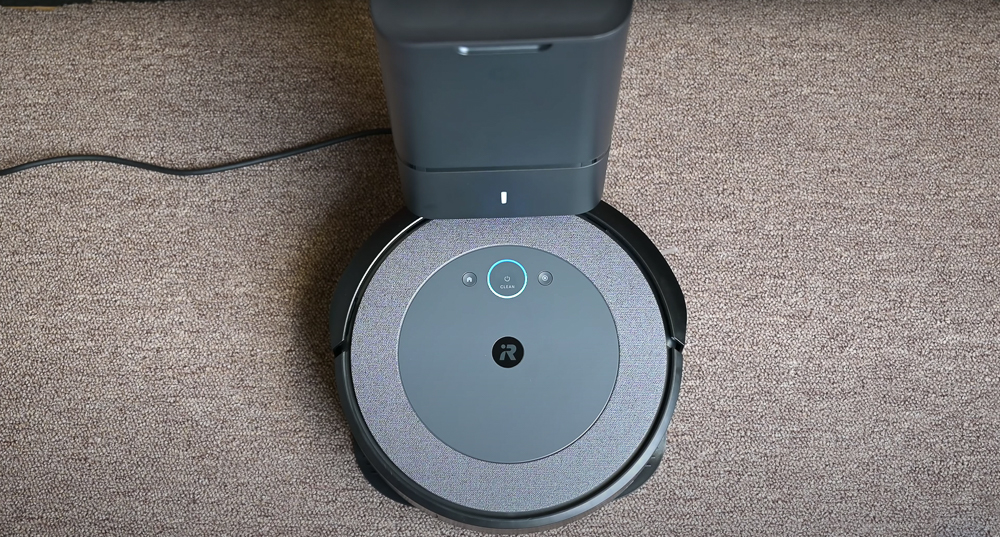 iRobot Roomba i3+ Robot Vacuum Review