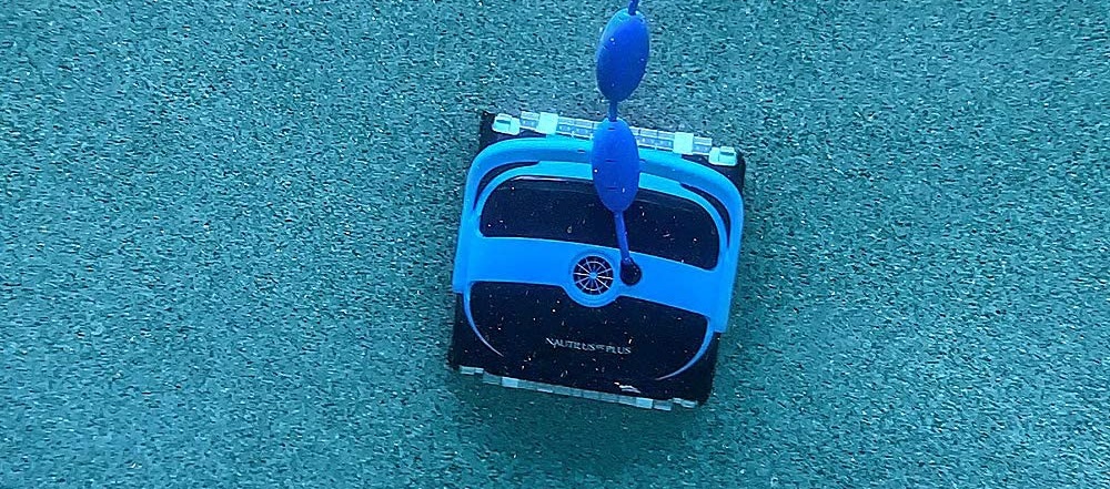 Dolphin Nautilus CC Plus