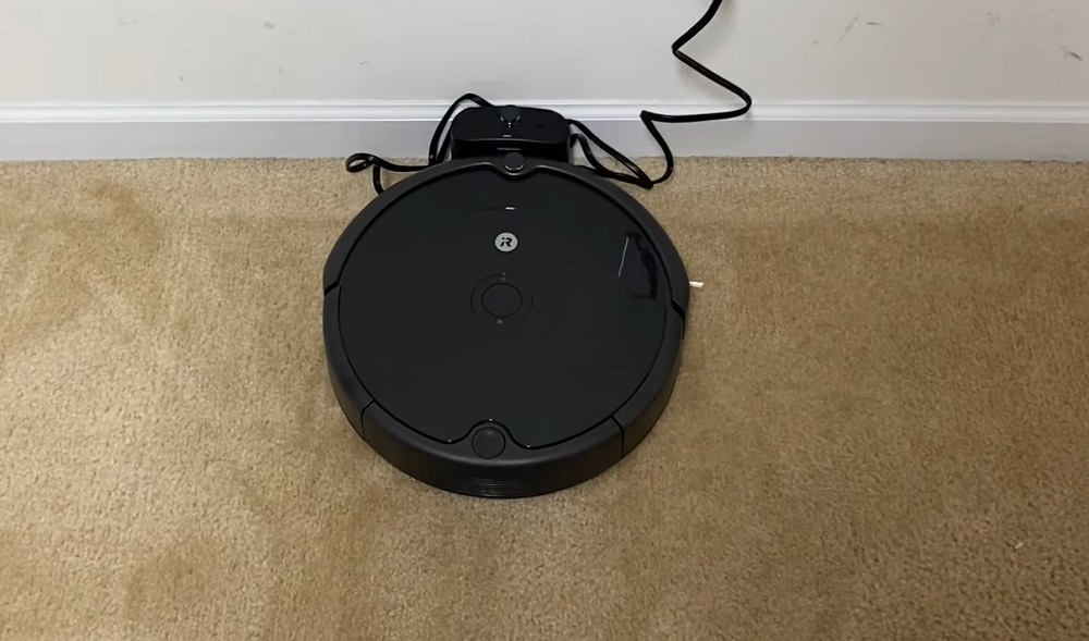 iRobot Roomba 692 vs 698