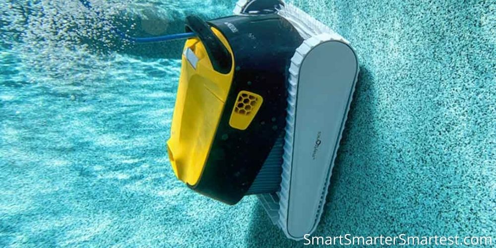 Robotic Pool Cleaner for Steps